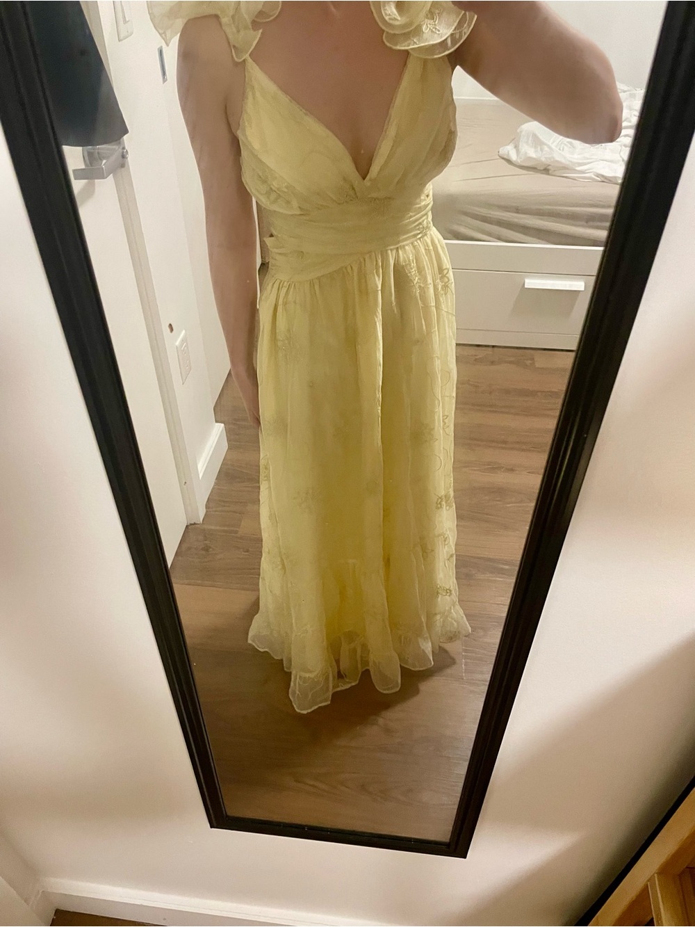 Yellow Ruffled Strap Maxi Dress Gold Embroidery Prom Dress Graduation - Picture 2 of 4